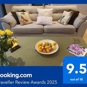 Rose Garden Retreat Homestay Rayleigh